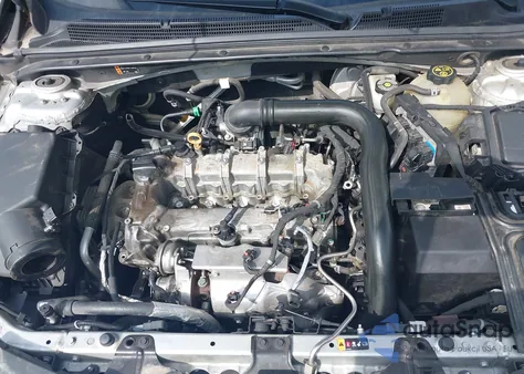 2020 Chevrolet Malibu Fwd Lt из США, поврежденный, VIN 1G1ZD5ST8LF075975